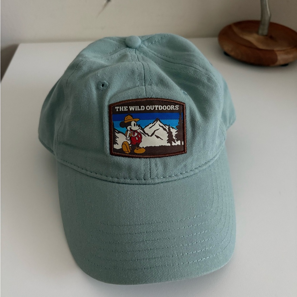 DISNEY- Mickey Mouse “The Wild Outdoors” Hat 🧢🏔️